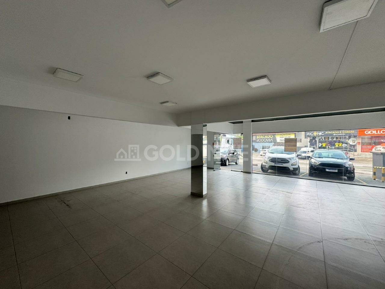 Sala Comercial de 150m² no bairro Santa Terezinha, em Brusque | Eu Corretor