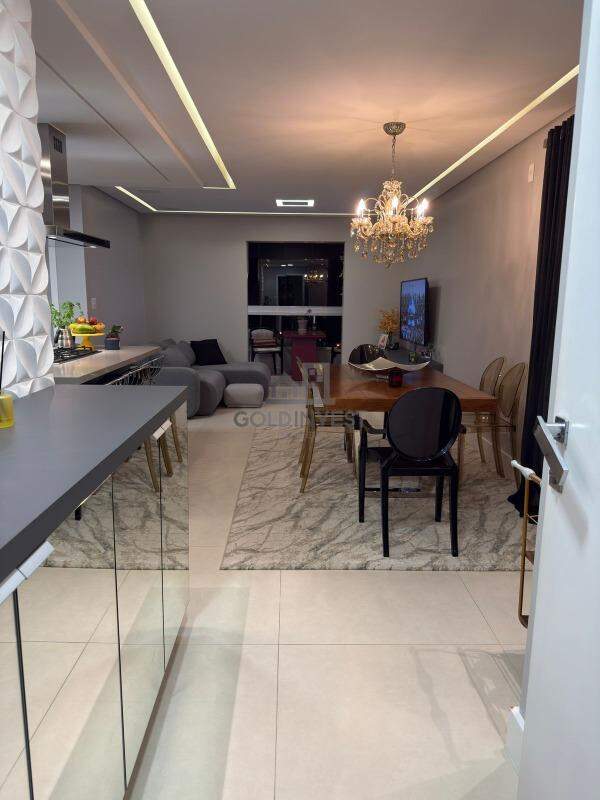 Apartamento à venda no Guarani: 