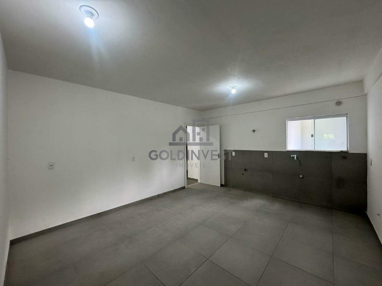 Apartamento para aluguel no Azambuja: 