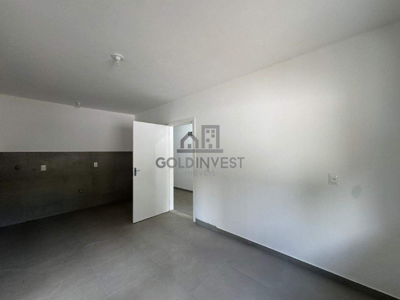 Apartamento para aluguel no Azambuja: 