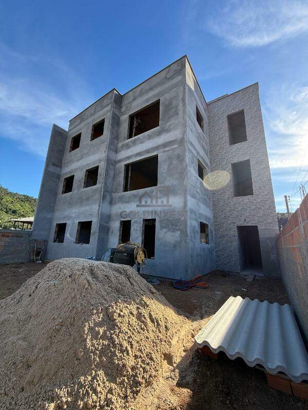Apartamento à venda no Tomaz Coelho: 