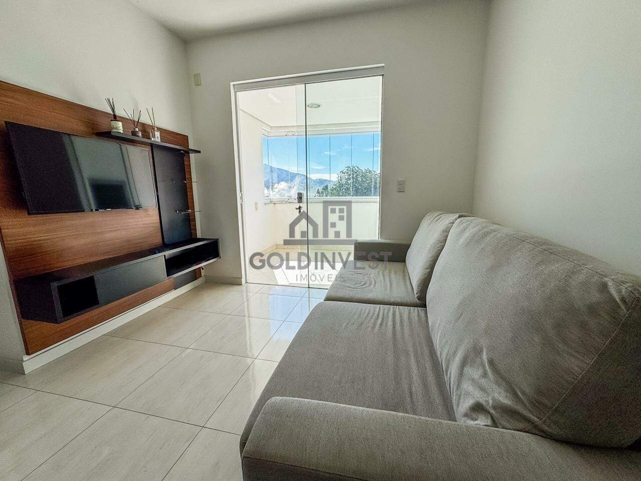 Apartamento à venda no Santa Terezinha: 