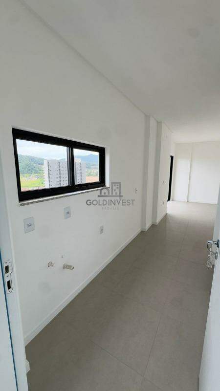 Apartamento à venda no Santa Terezinha: 