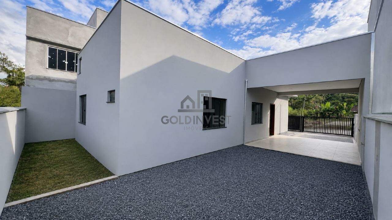Casa à venda no Guabiruba Sul: 