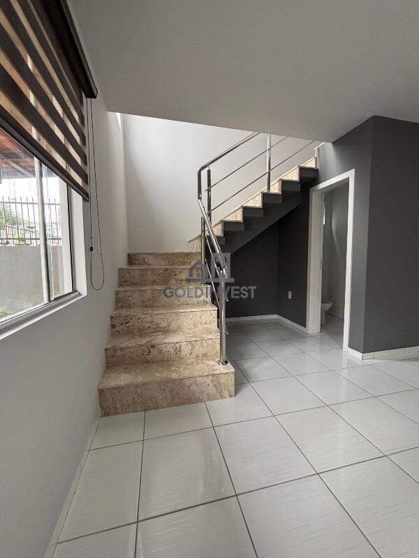 Casa para aluguel no Bateas: 