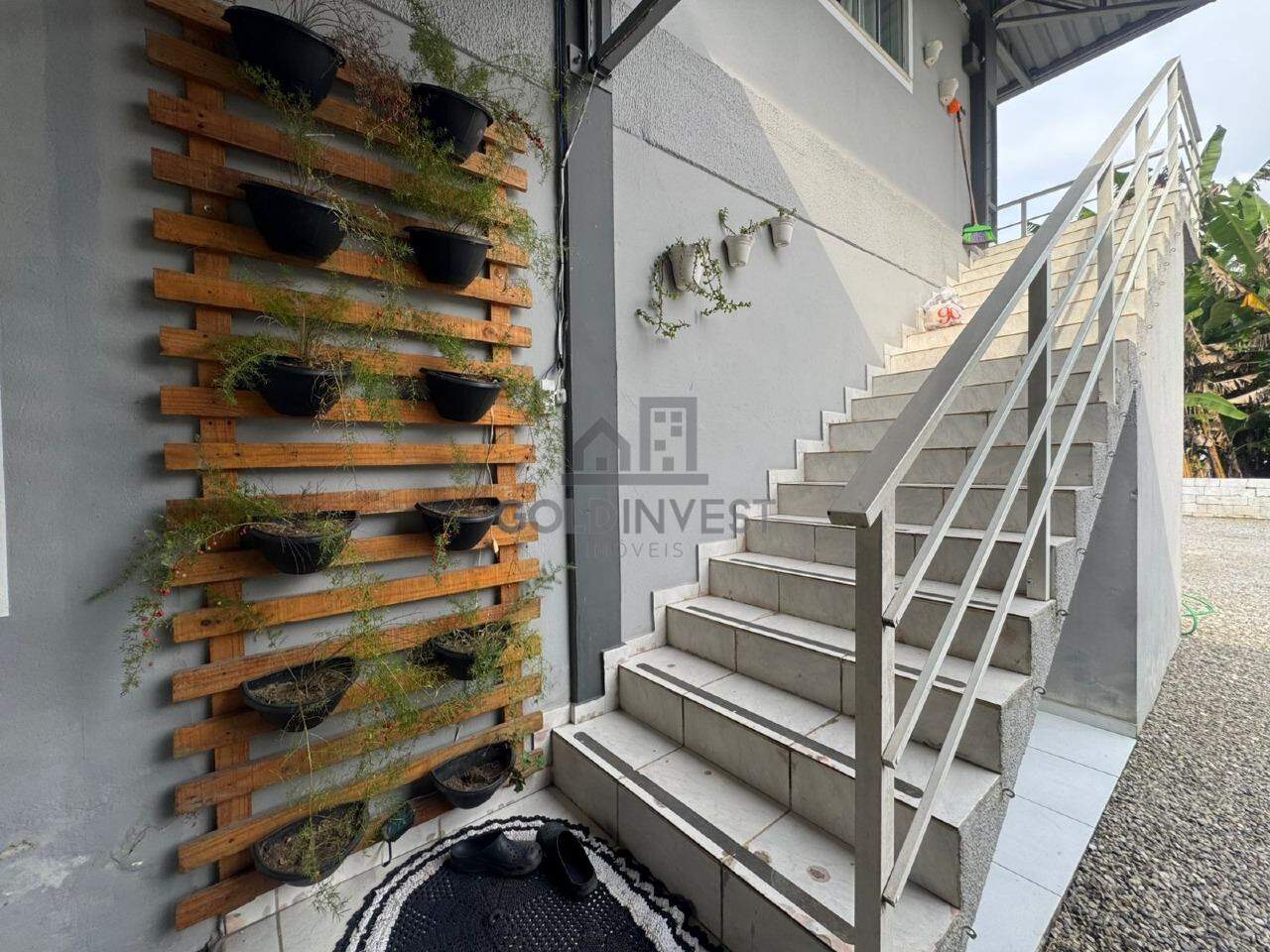 Casa para aluguel no Santa Luzia: 
