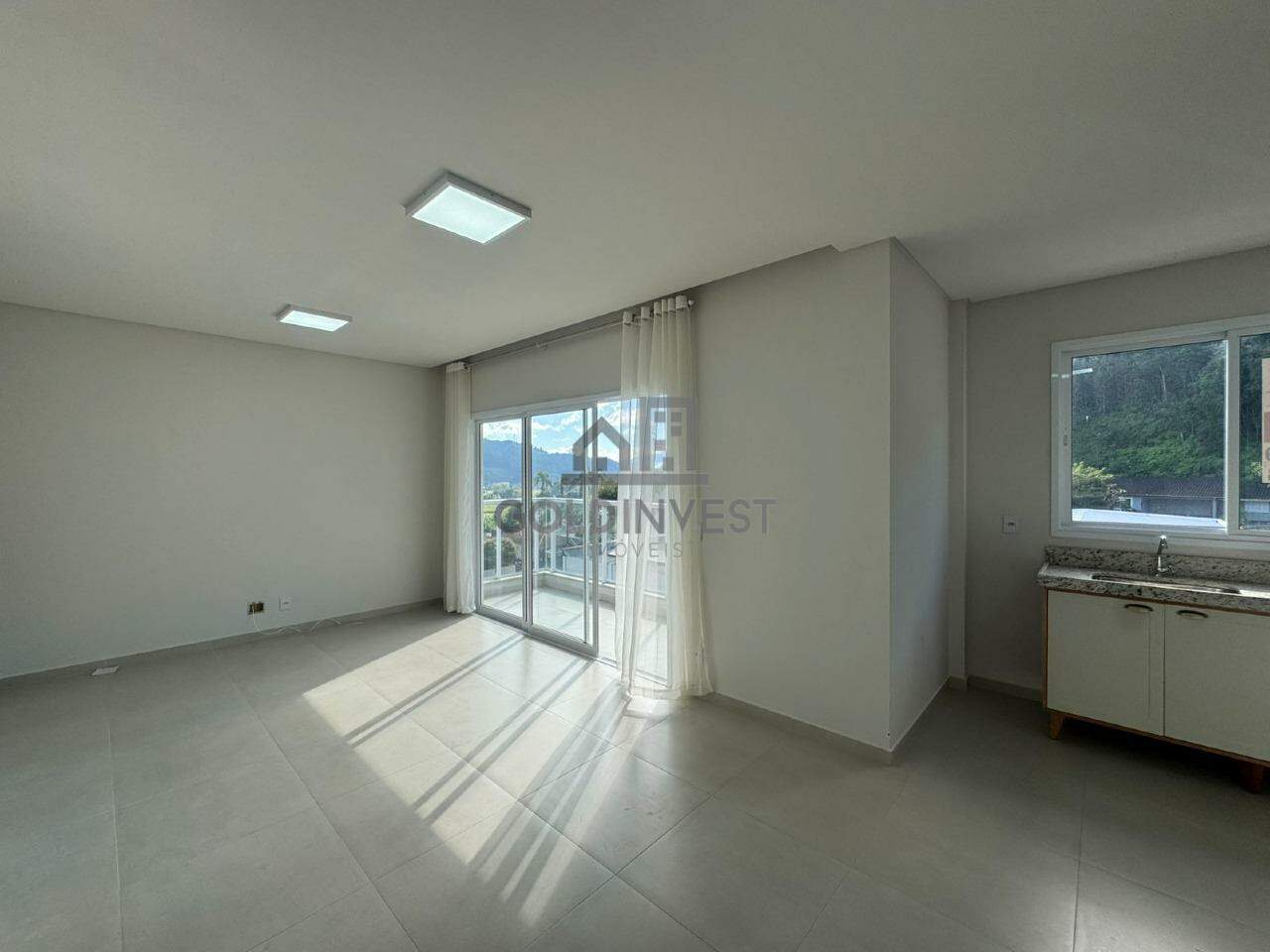 Apartamento para aluguel no Souza Cruz: 