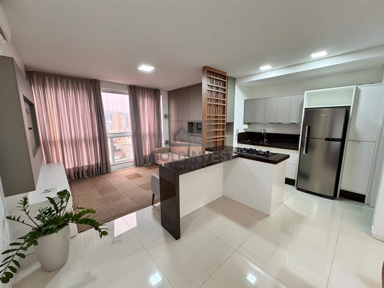 Apartamento à venda no Centro I: 