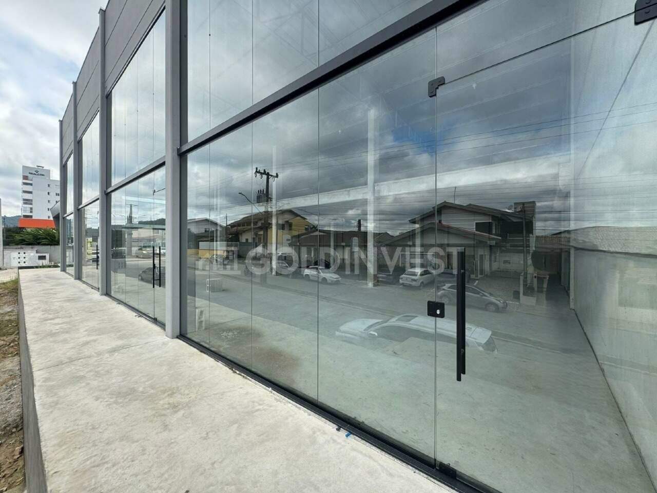 Sala Comercial de 670m² no bairro Steffen, em Brusque | Eu Corretor