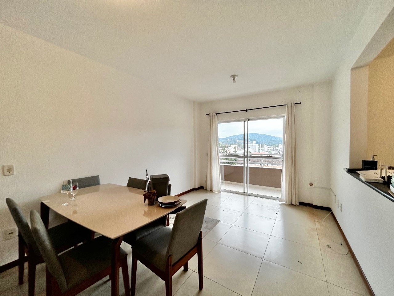 Apartamento de 2 quartos, 70m² no bairro CENTRO, em Guabiruba | Eu Corretor
