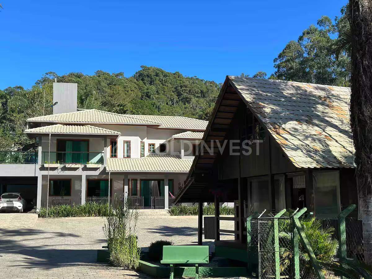 Chácara de 4 quartos, 292m² no bairro São Pedro, em Guabiruba | Eu Corretor