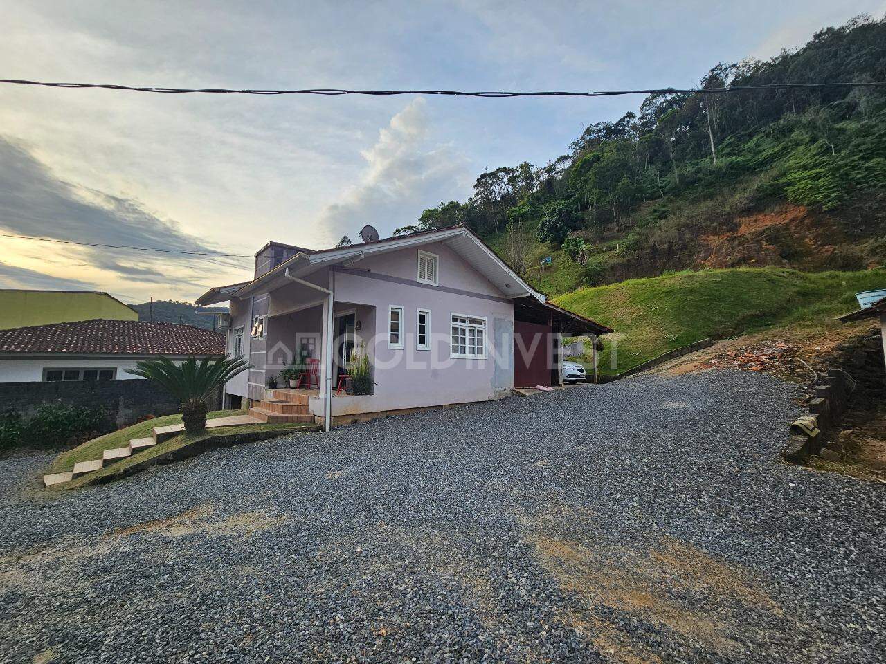 Casa de 2 quartos, 74m² no bairro Cedrinho, em Brusque | Eu Corretor