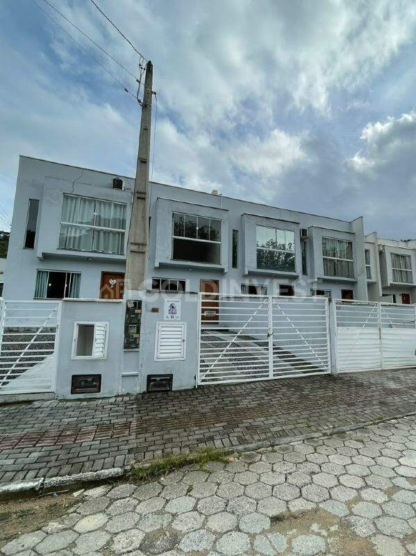 Casa de 2 quartos, 63m² no bairro Limeira Baixa, em Brusque | Eu Corretor