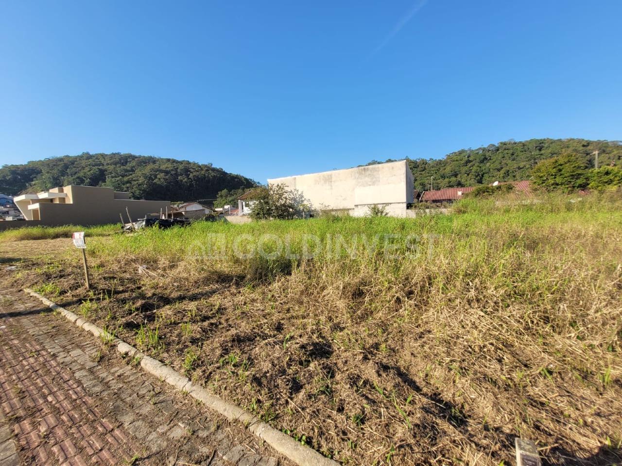 Lote/Terreno de 301m² no bairro CENTRO, em Guabiruba | Eu Corretor