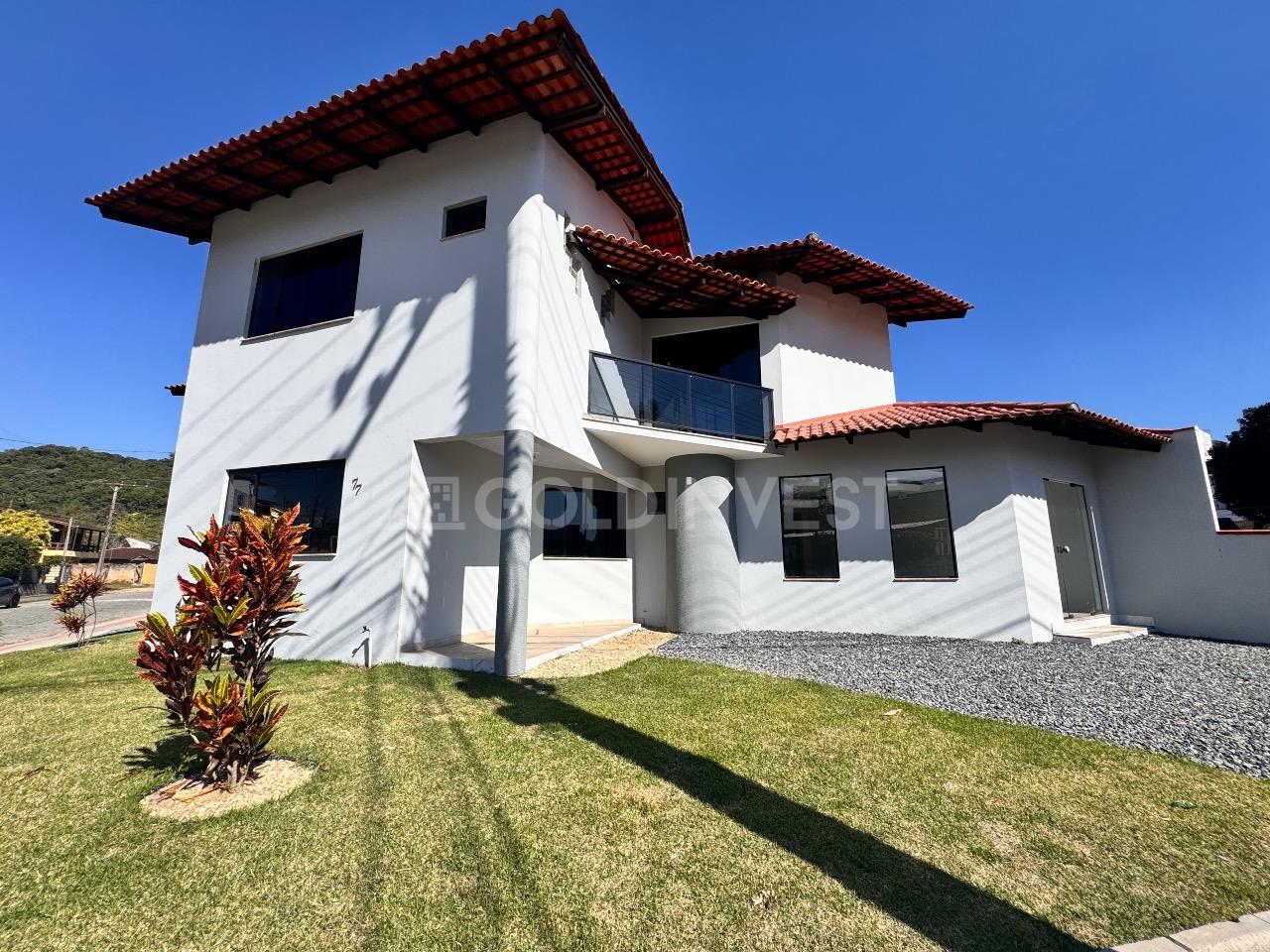 Casa de 3 quartos, 338m² no bairro Guarani, em Brusque | Eu Corretor