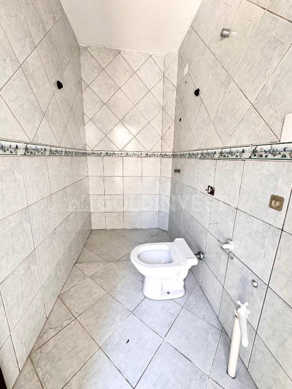 BANHEIRO EXTERNO