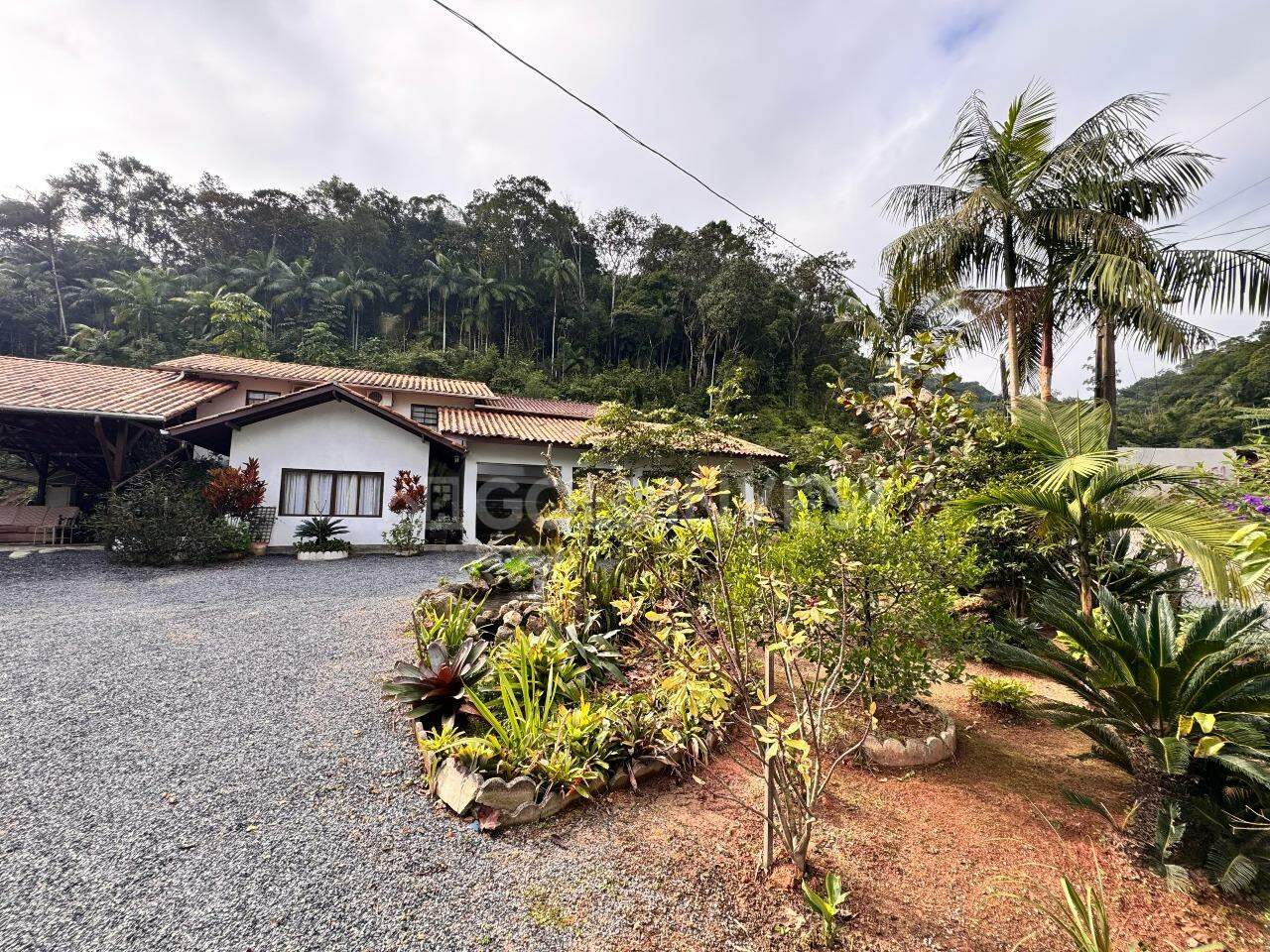 Casa de 4 quartos, 397m² no bairro Cedrinho, em Brusque | Eu Corretor