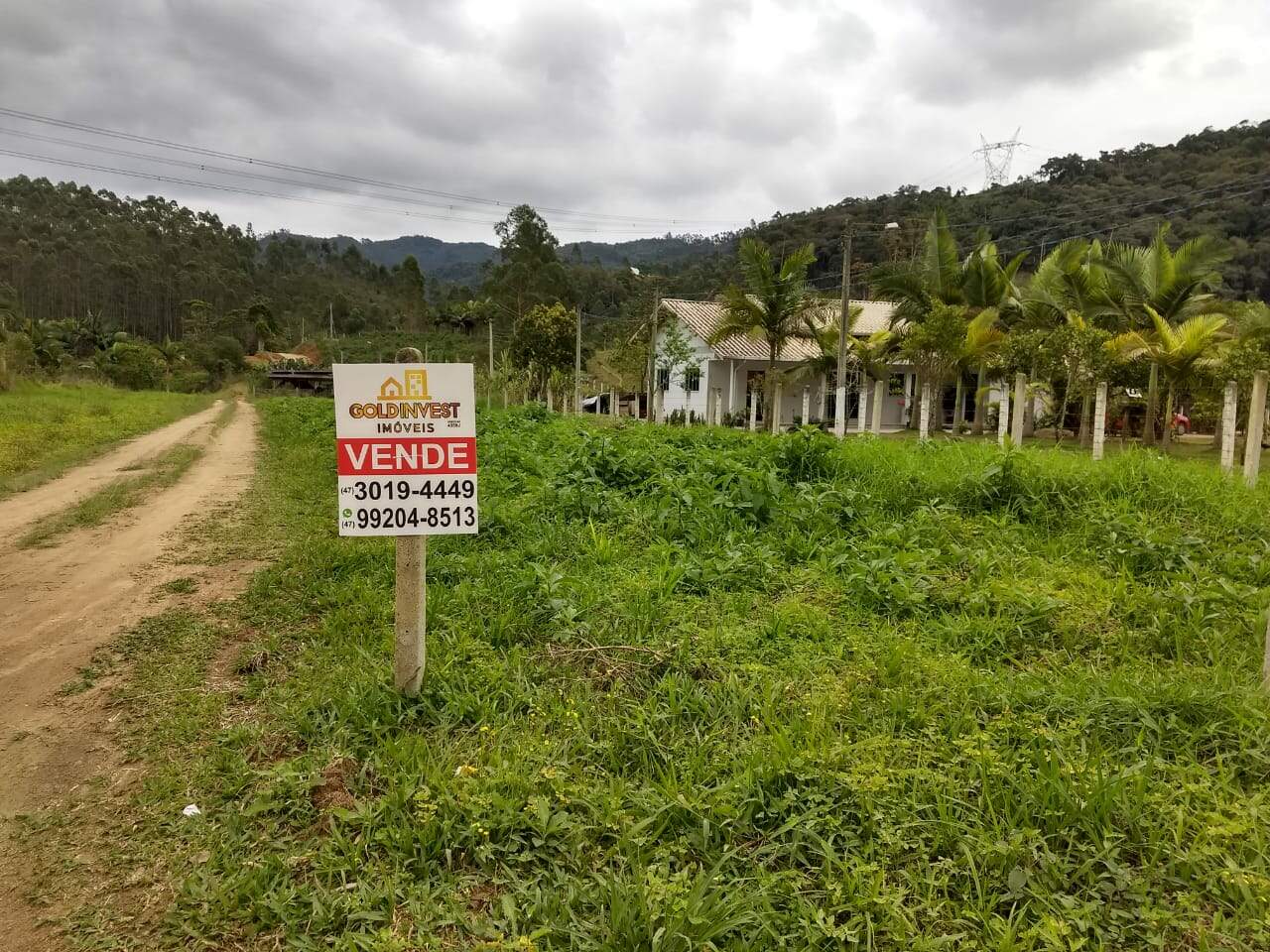 Lote/Terreno de 2250m² no bairro Não Informado, em Canelinha | Eu Corretor