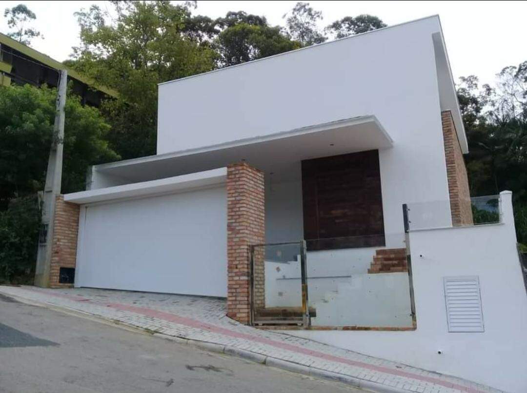 Casa de 2 quartos, 249m² no bairro Azambuja, em Brusque | Eu Corretor