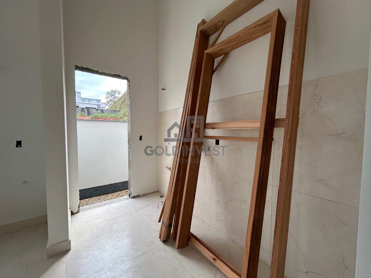 Casa à venda no Guabiruba Sul: Lavanderia