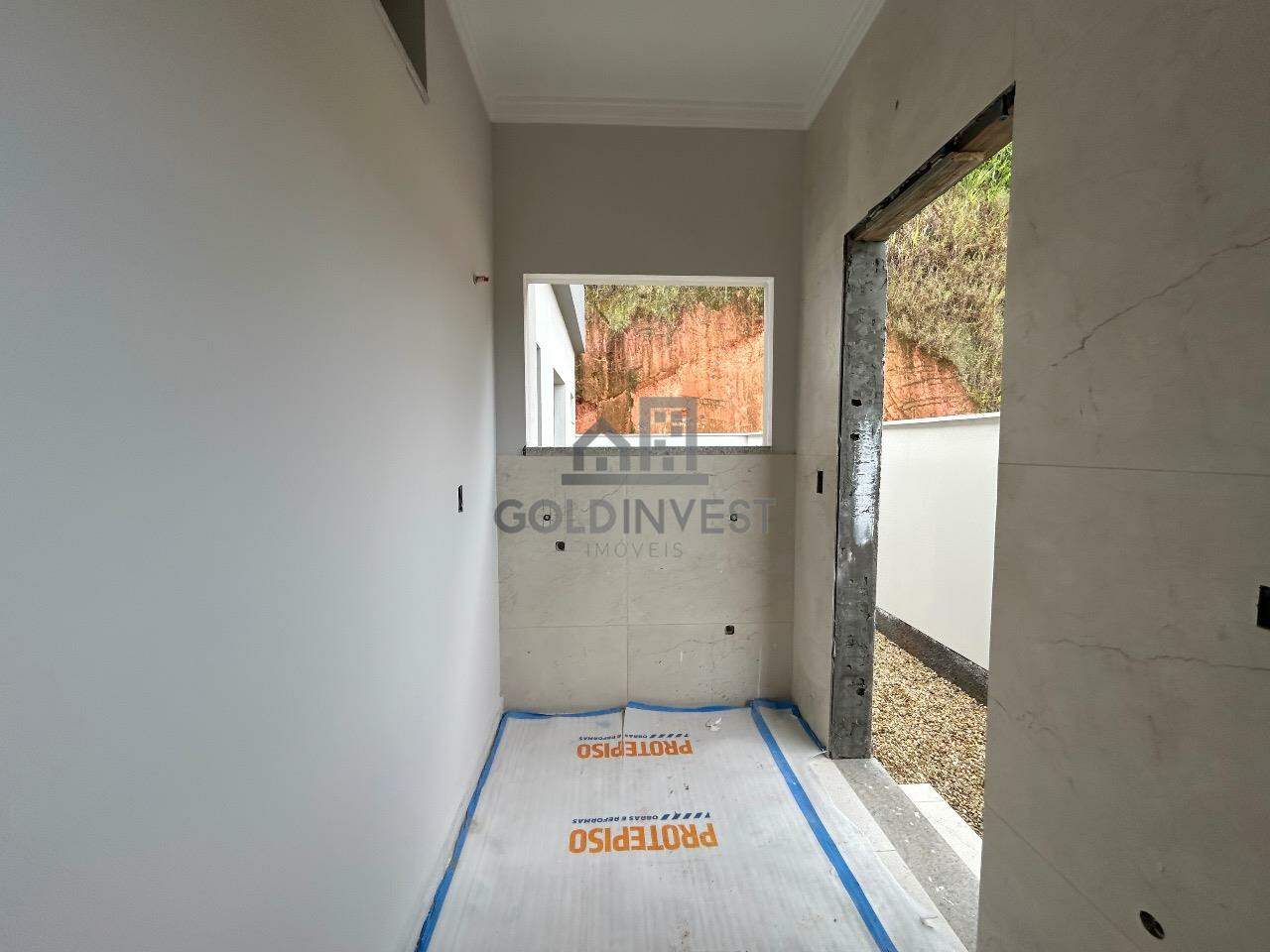 Casa à venda no Guabiruba Sul: Lavanderia