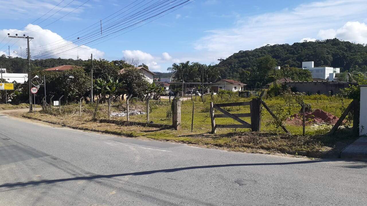 Lote/Terreno de 1500m² no bairro CENTRO, em Guabiruba | Eu Corretor