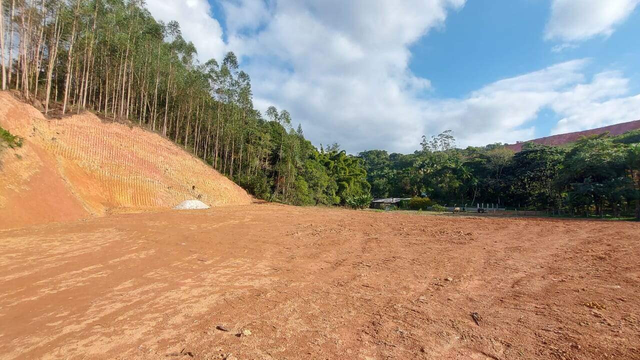 Lote/Terreno de 1581m² no bairro São Pedro, em Brusque | Eu Corretor