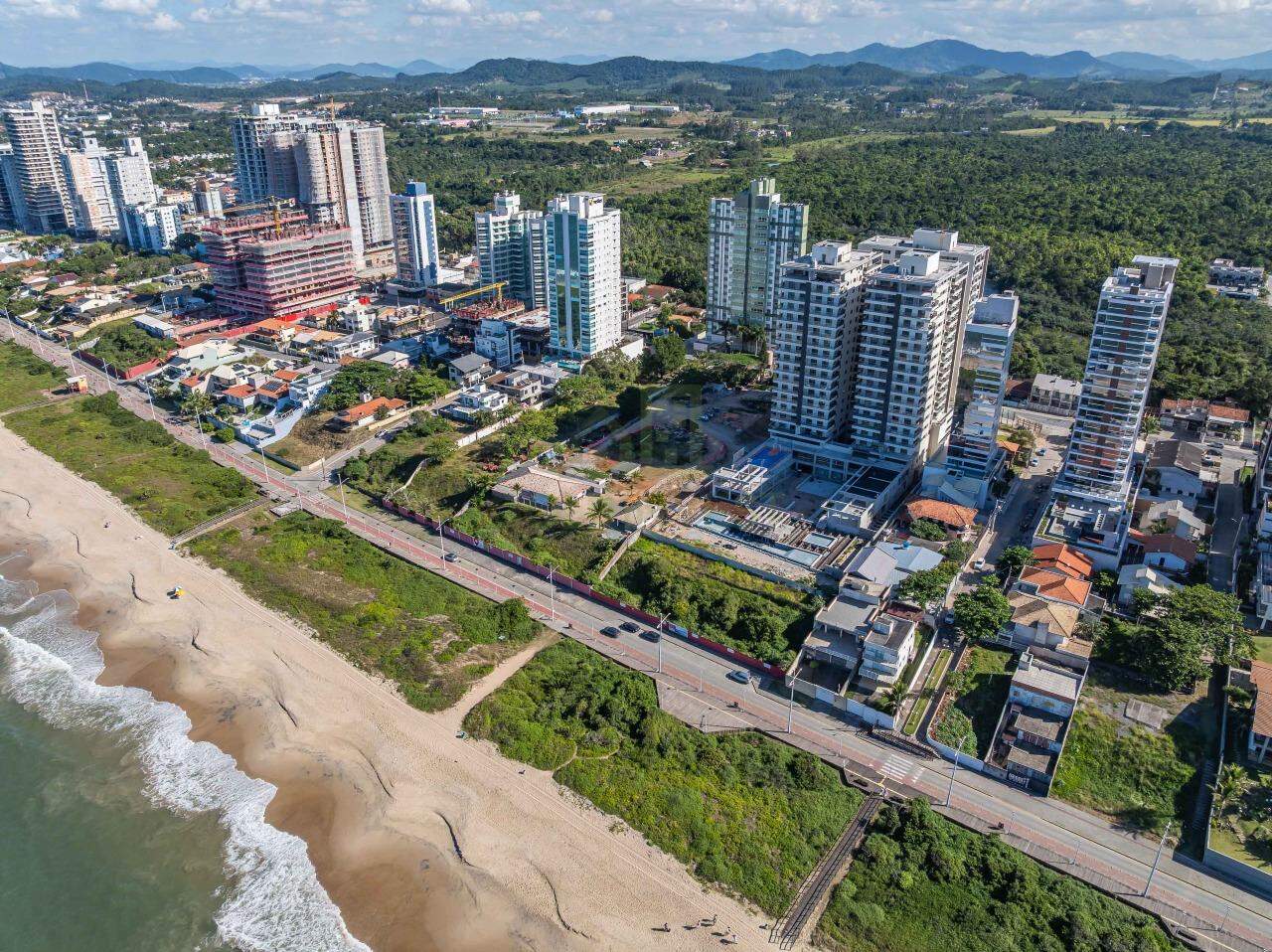 Apartamento de 2 quartos, 72m² no bairro Itacolomi, em Balneário Piçarras | Eu Corretor