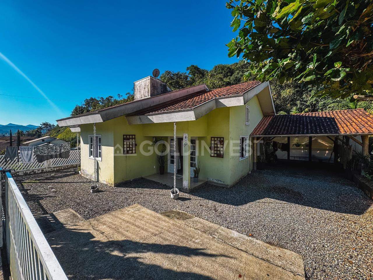 Casa à venda no Souza Cruz: 
