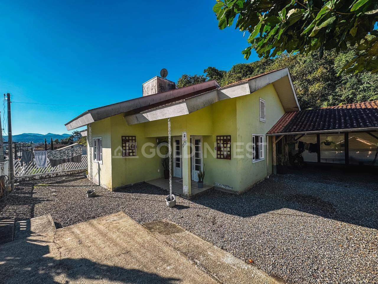 Casa à venda no Souza Cruz: 