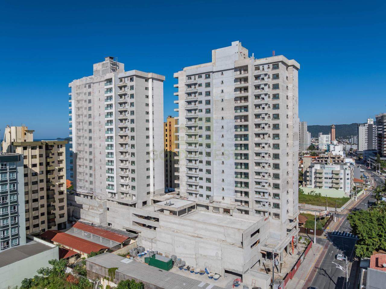 Apartamento de 3 quartos, 98m² no bairro Centro, em Balneário Piçarras | Eu Corretor