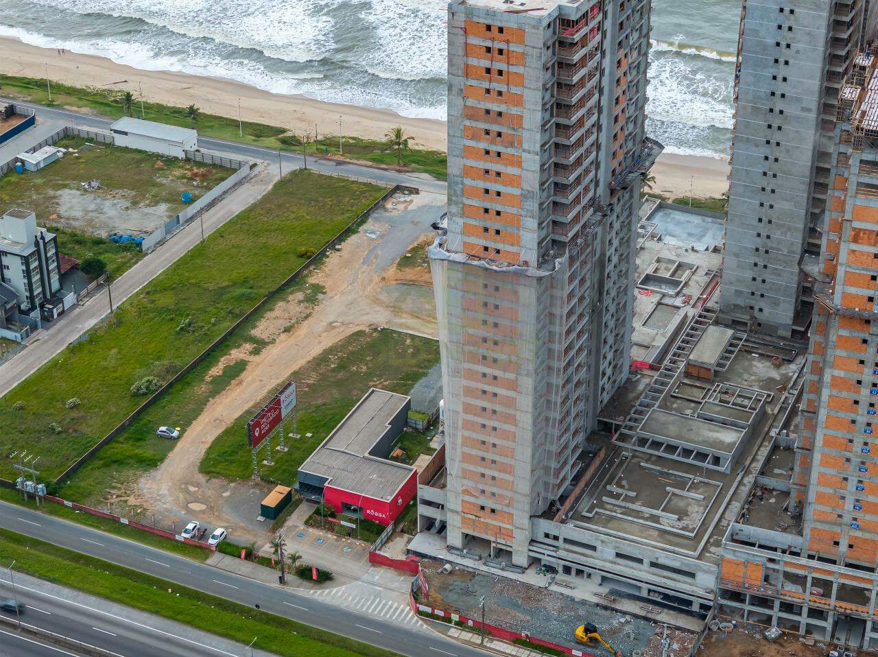 Apartamento de 3 quartos, 109m² no bairro Tabuleiro, em Barra Velha | Eu Corretor