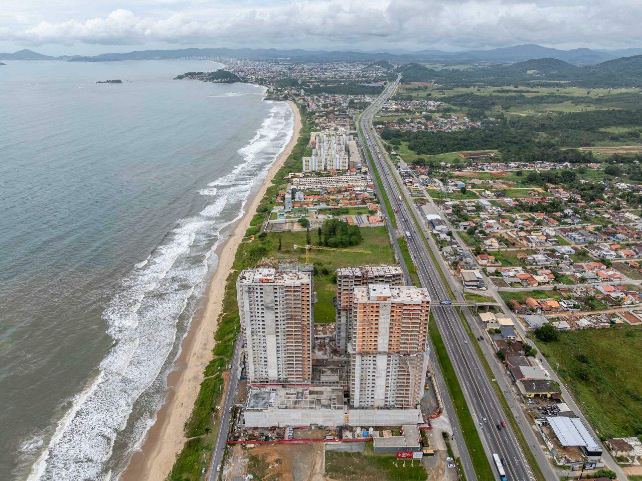 Apartamento de 3 quartos, 109m² no bairro Tabuleiro, em Barra Velha | Eu Corretor