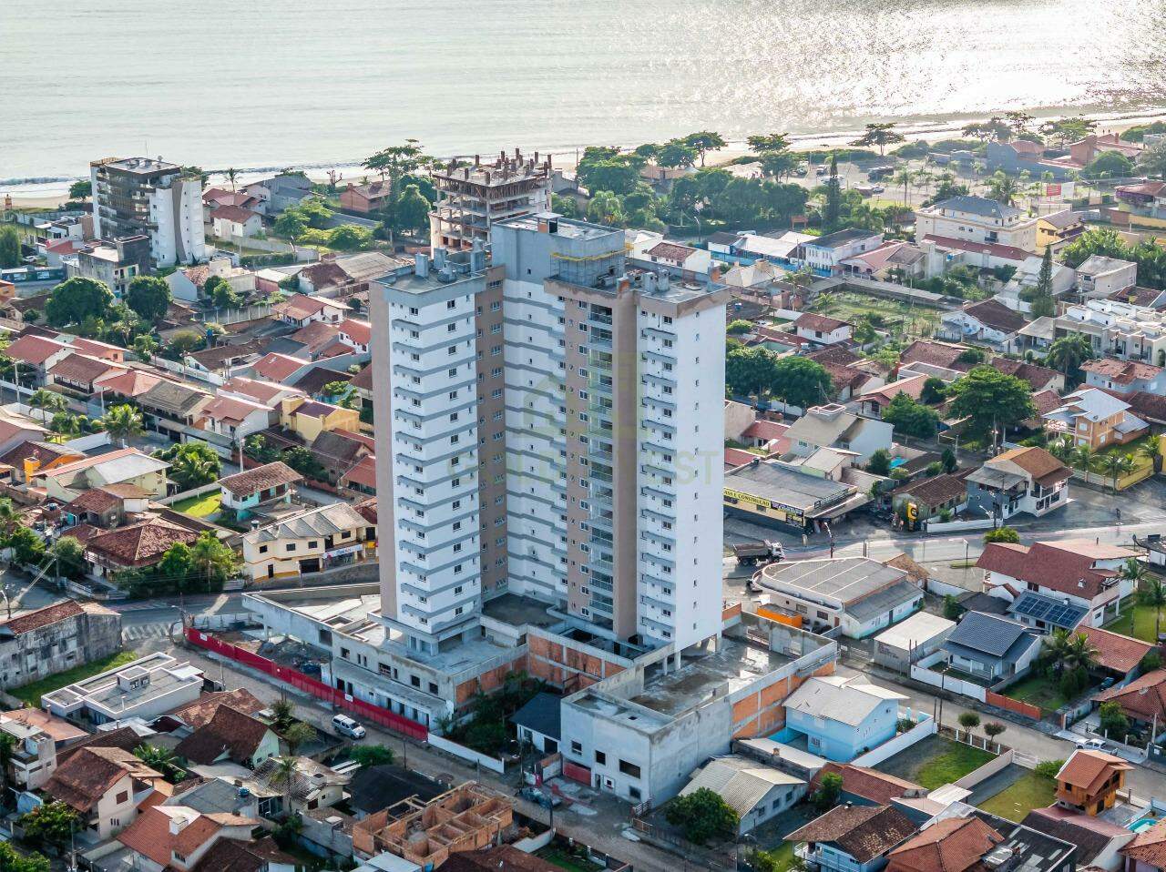 Apartamento de 3 quartos, 106m² no bairro Centro, em Penha | Eu Corretor