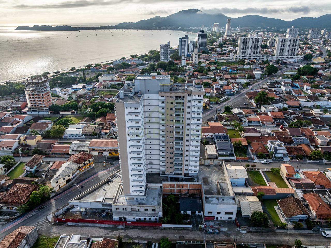 Apartamento de 2 quartos, 80m² no bairro Centro, em Penha | Eu Corretor