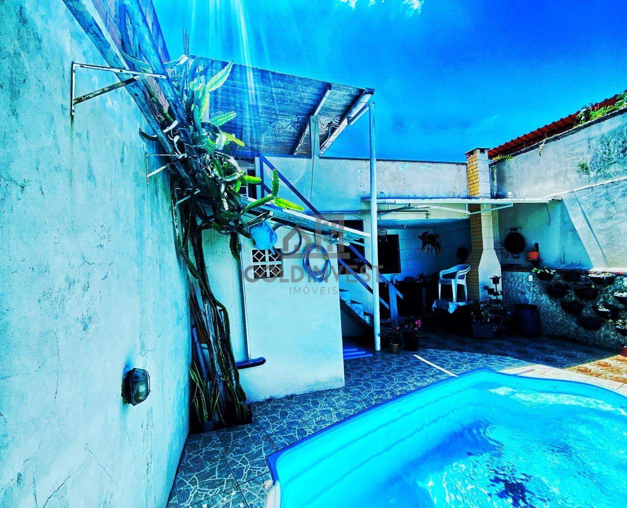 Casa à venda no Guarani: área de festa e piscina 