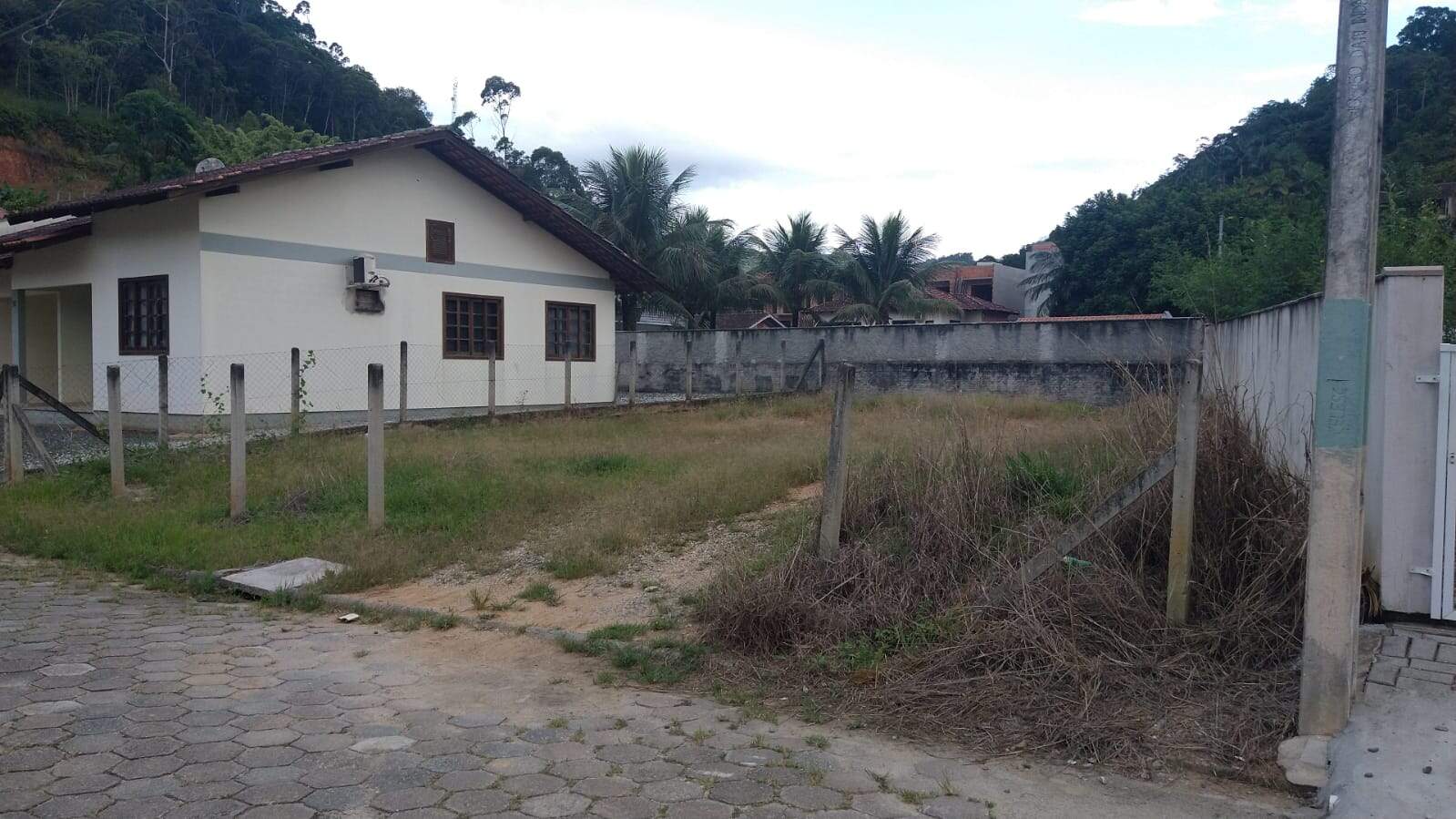 Lote/Terreno de 242m² no bairro Primeiro de Maio, em Brusque | Eu Corretor