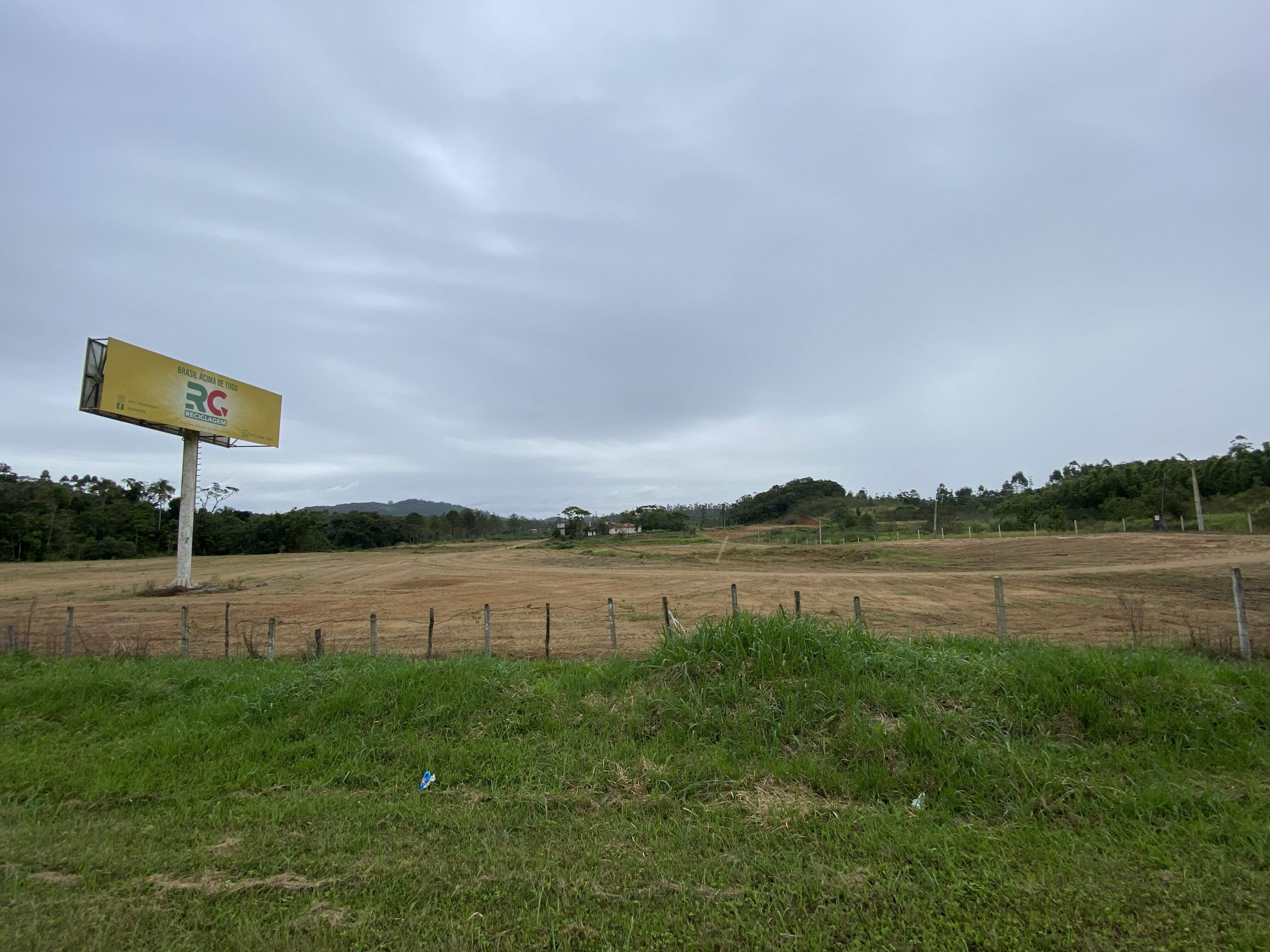 Lote/Terreno de 72000m² no bairro Não Informado, em Araquari | Eu Corretor