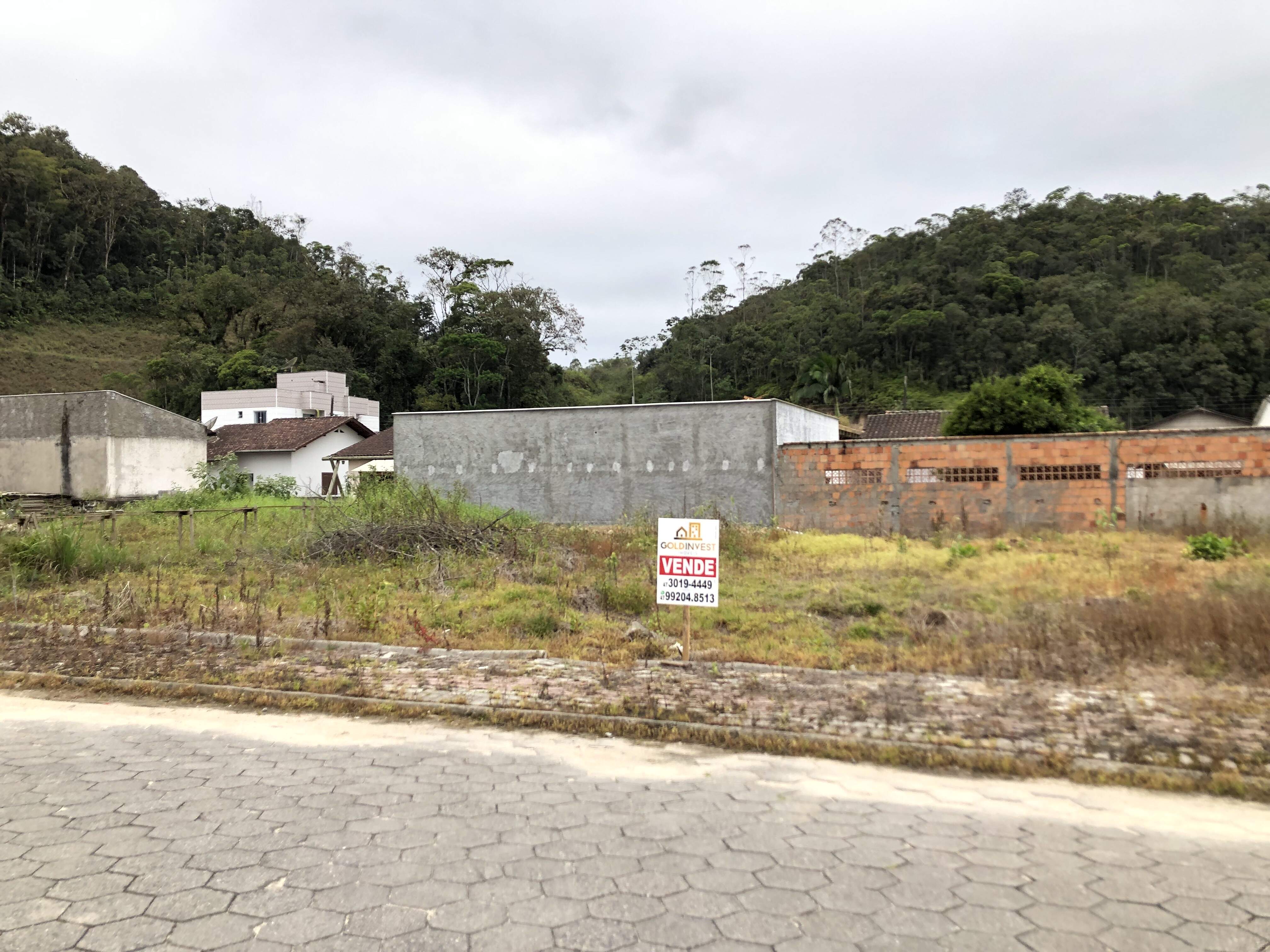 Lote/Terreno de 360m² no bairro CENTRO, em Guabiruba | Eu Corretor