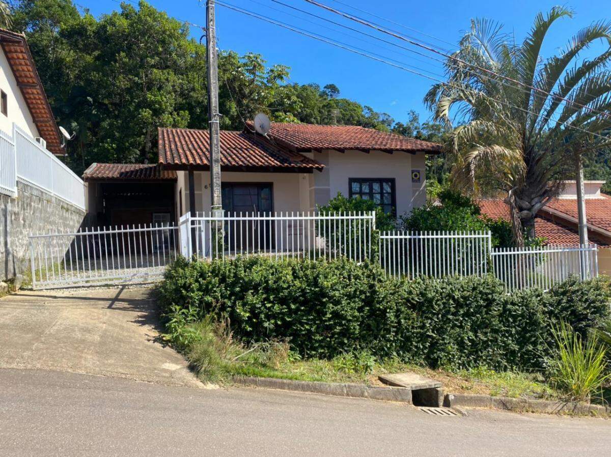 Casa de 3 quartos, 122m² no bairro Rio Branco, em Brusque | Eu Corretor