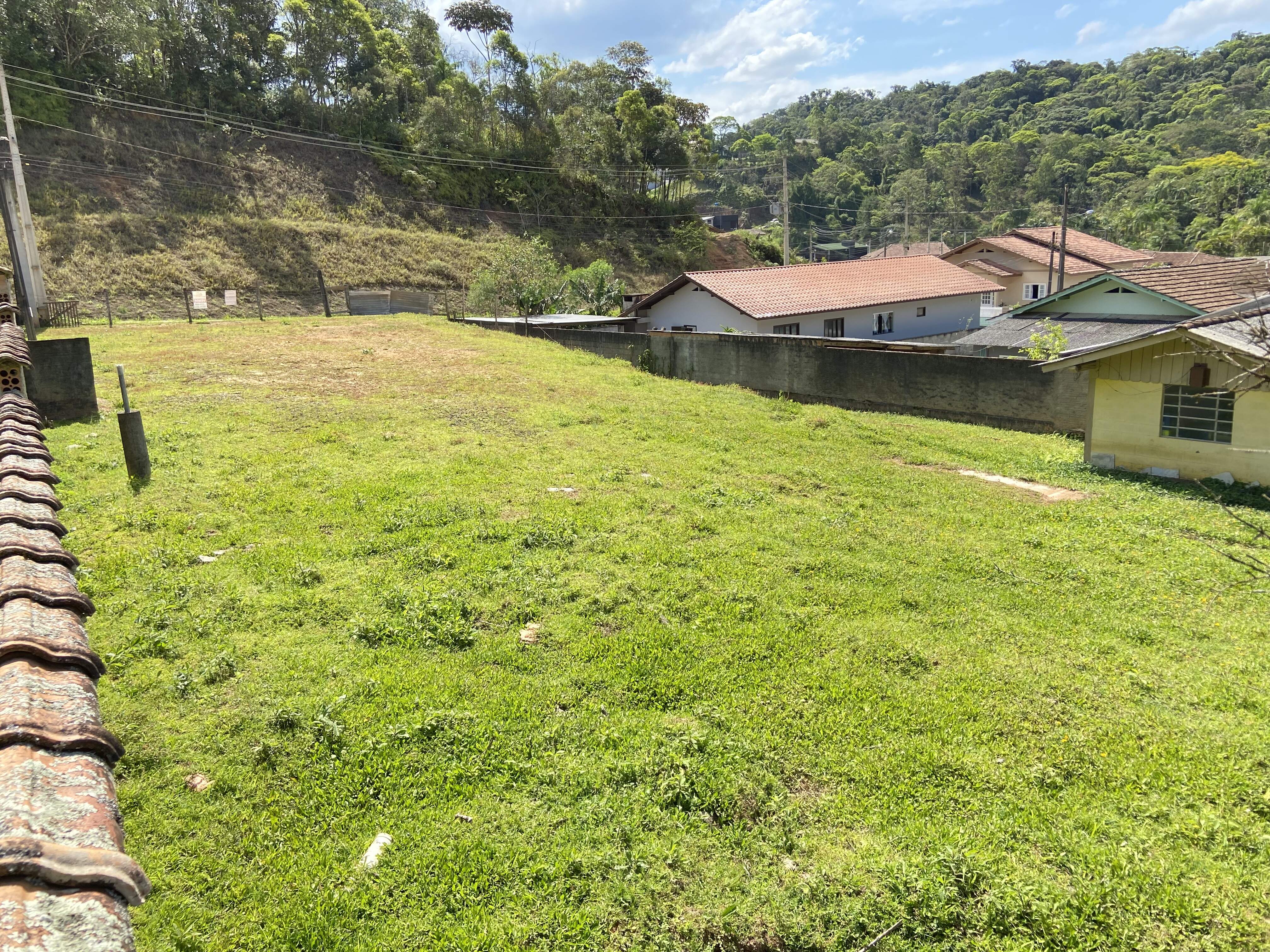 Lote/Terreno de 1012m² no bairro CENTRO, em Guabiruba | Eu Corretor