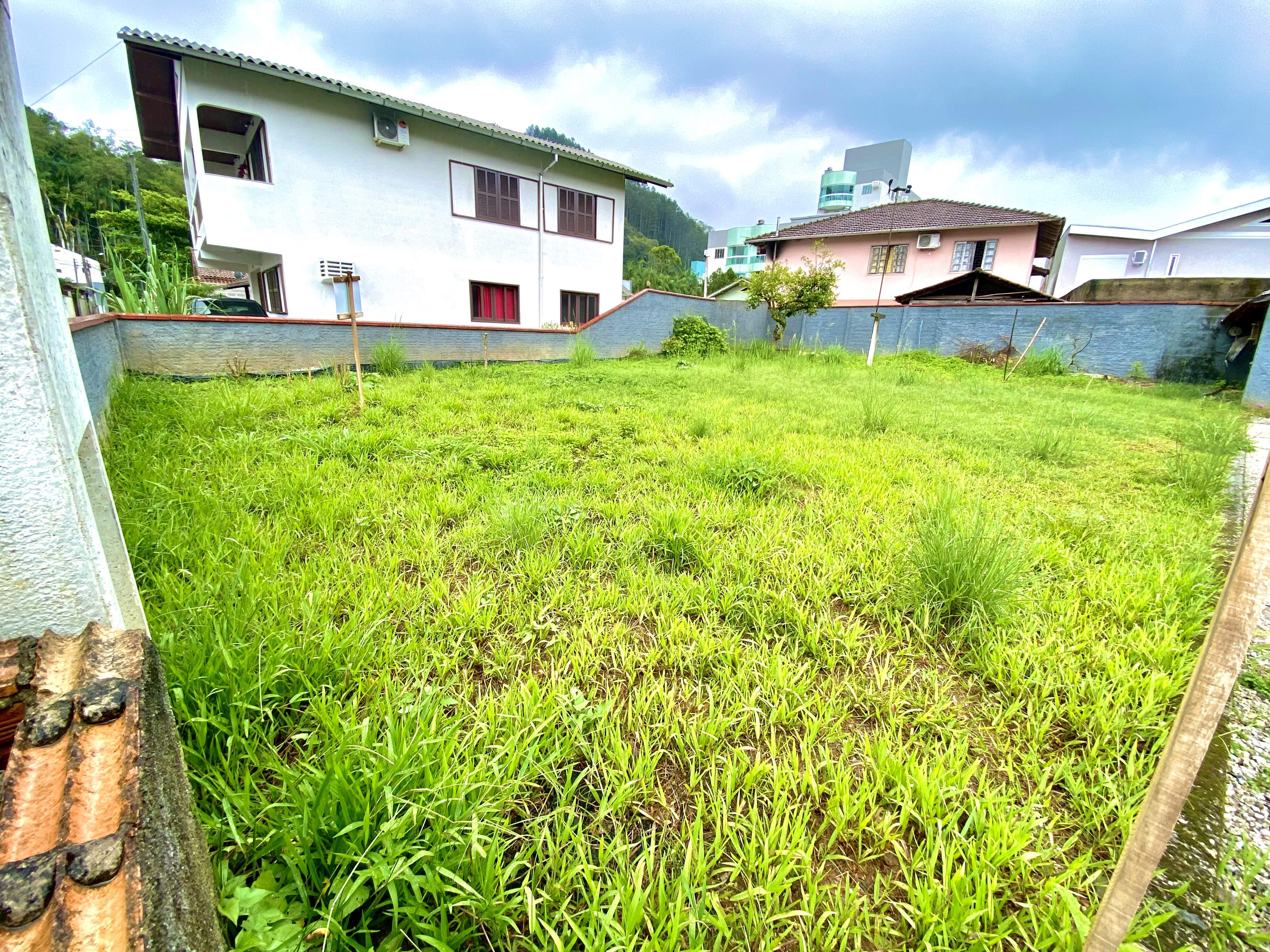 Lote/Terreno de 300m² no bairro Guarani, em Brusque | Eu Corretor