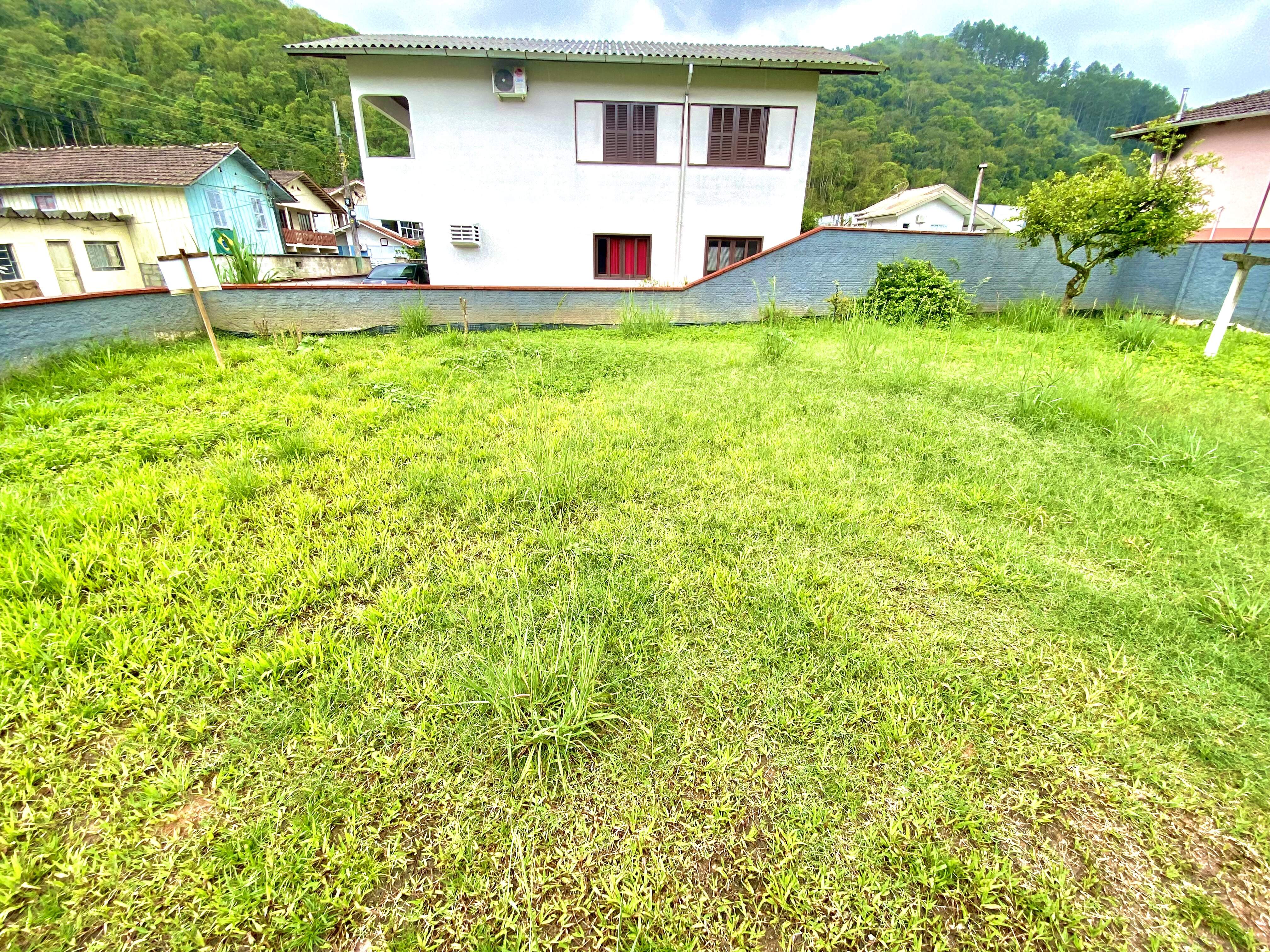 Lote/Terreno de 300m² no bairro Guarani, em Brusque | Eu Corretor