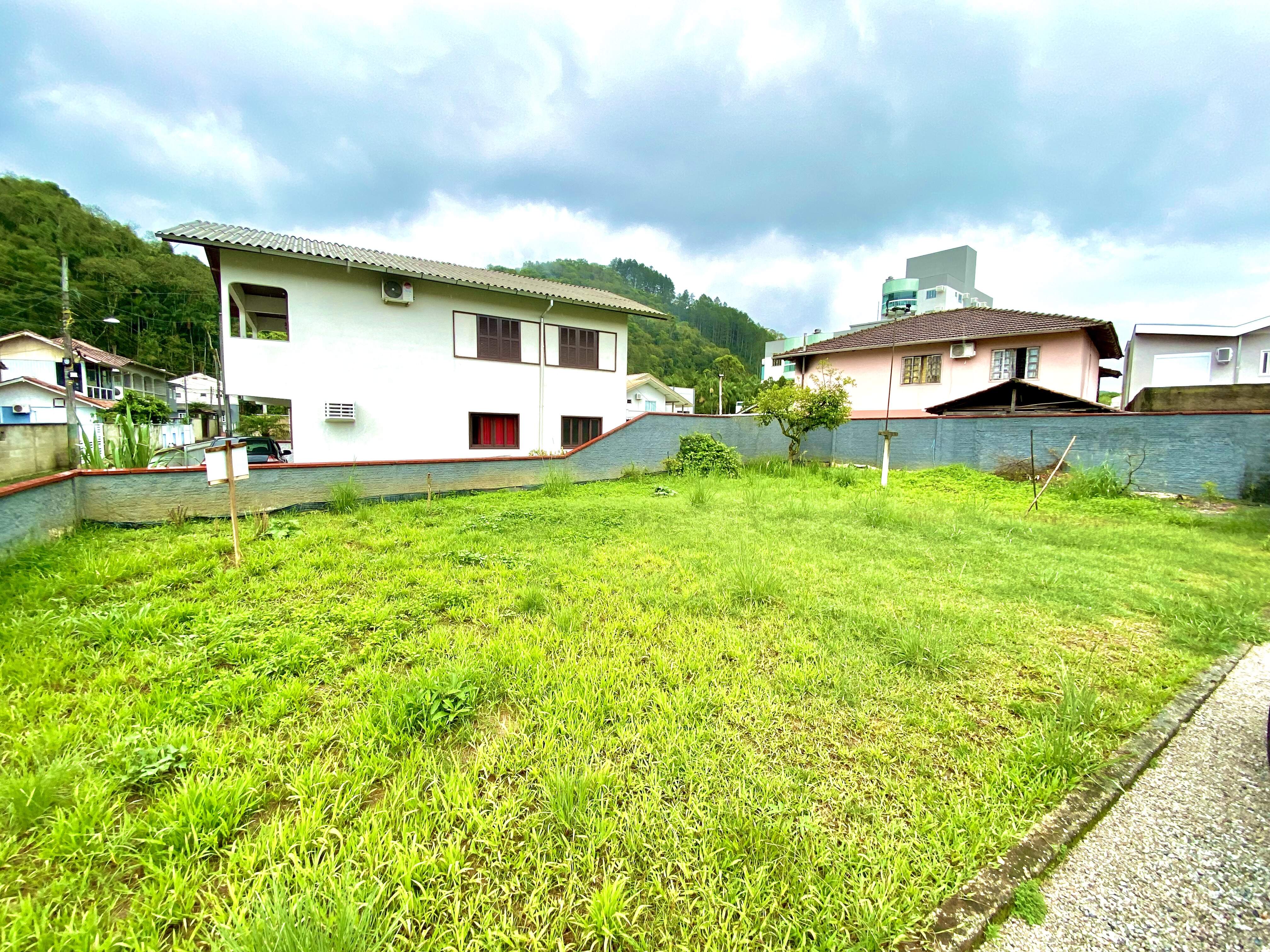 Lote/Terreno de 300m² no bairro Guarani, em Brusque | Eu Corretor