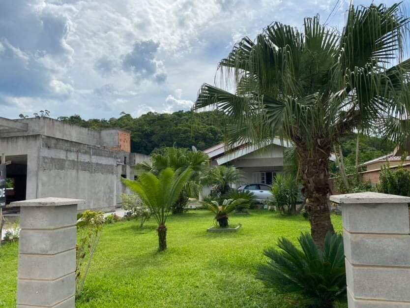 Casa de 2 quartos, 180m² no bairro Guabiruba Sul, em Guabiruba | Eu Corretor