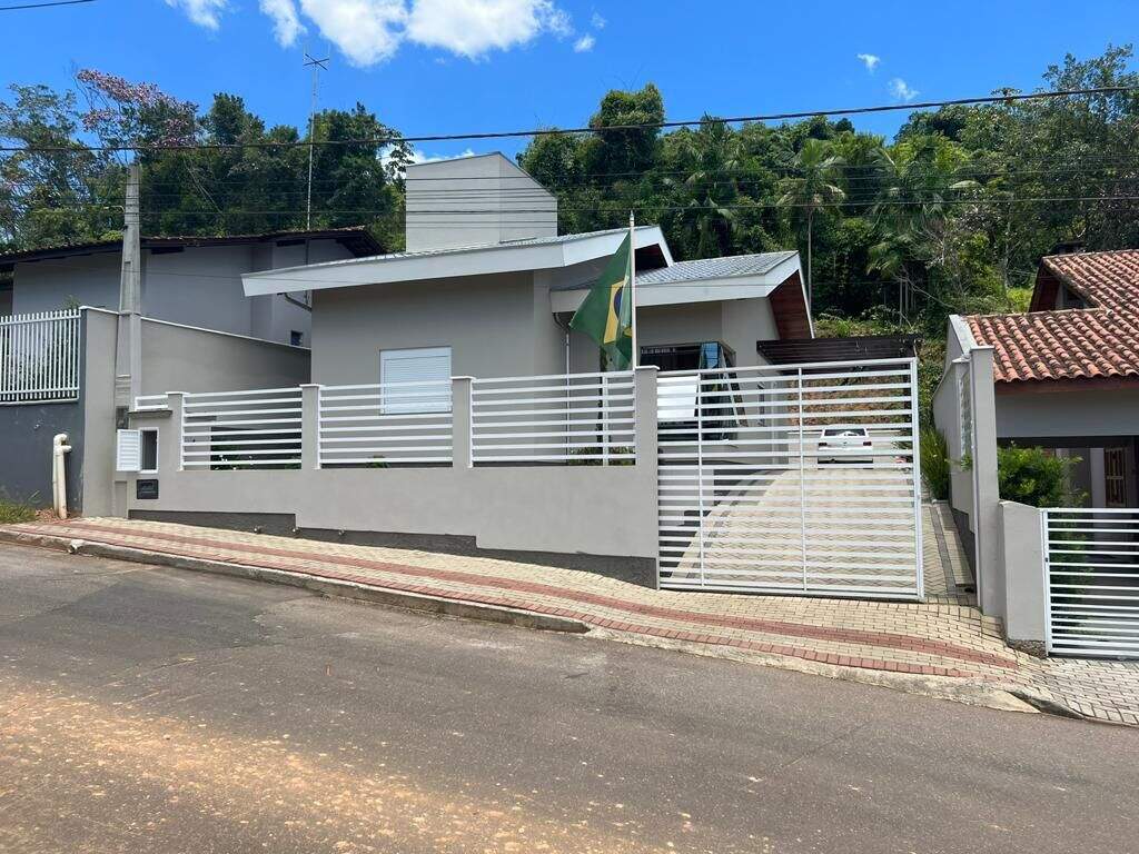 Casa de 3 quartos, 86m² no bairro Rio Branco, em Brusque | Eu Corretor