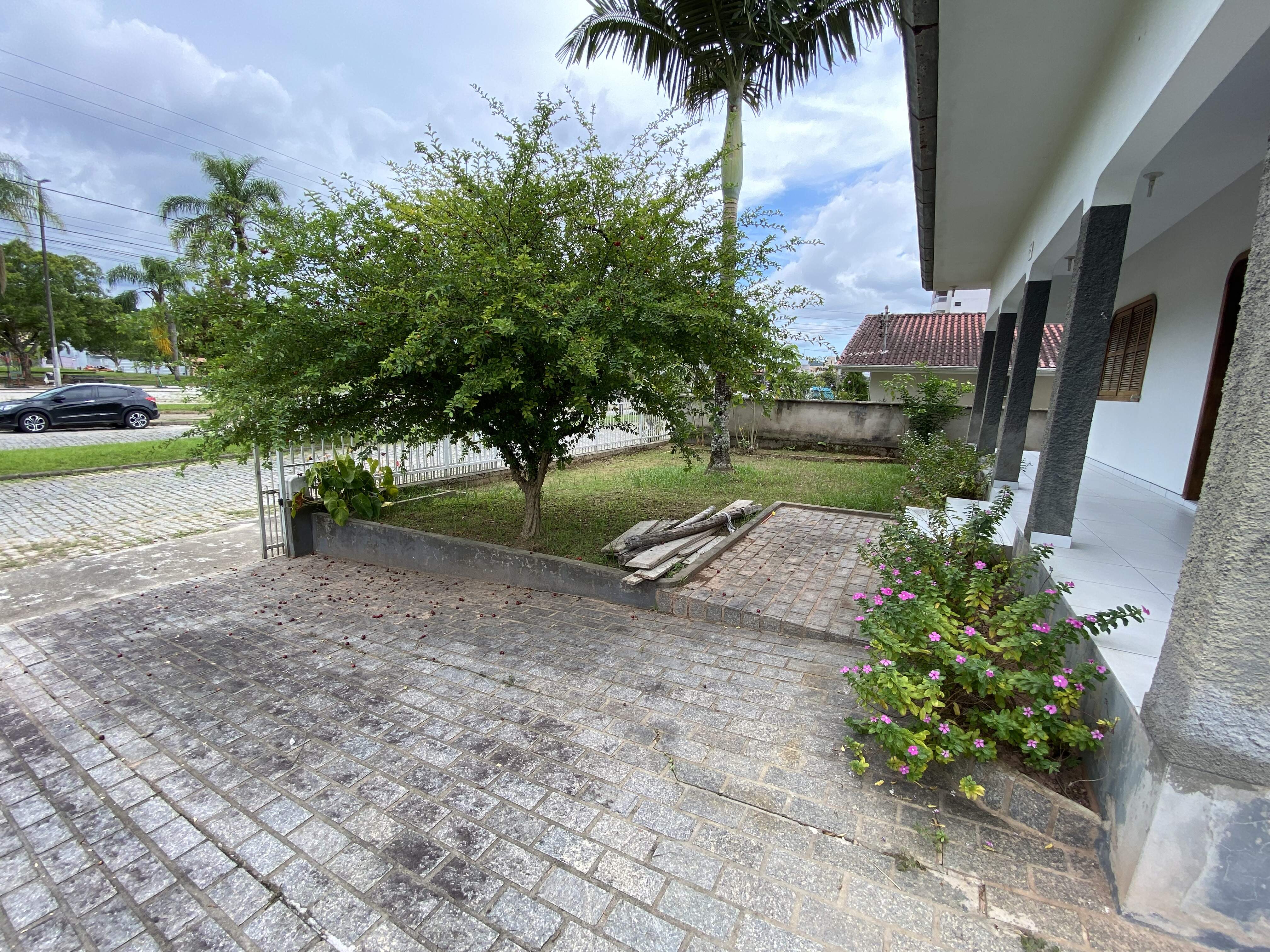 Casa de 3 quartos, 290m² no bairro Jardim Maluche, em Brusque | Eu Corretor