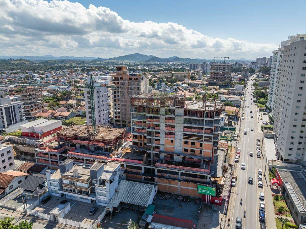 Apartamento de 3 quartos, 99m² no bairro Itacolomi, em Balneário Piçarras | Eu Corretor