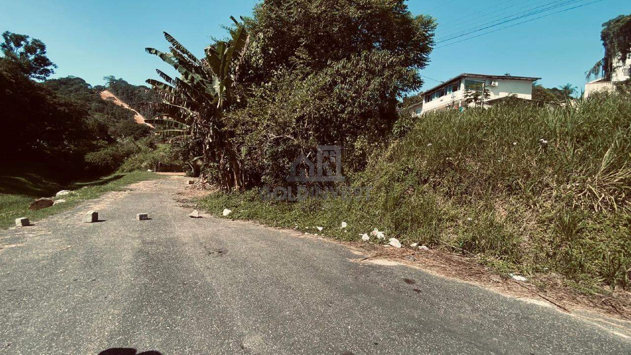 Terreno à venda no Centro: 