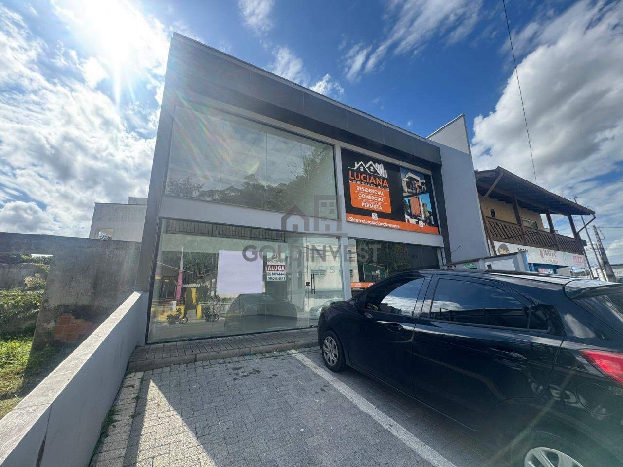 Sala comercial com 80m² no bairro Santa Rita!!!